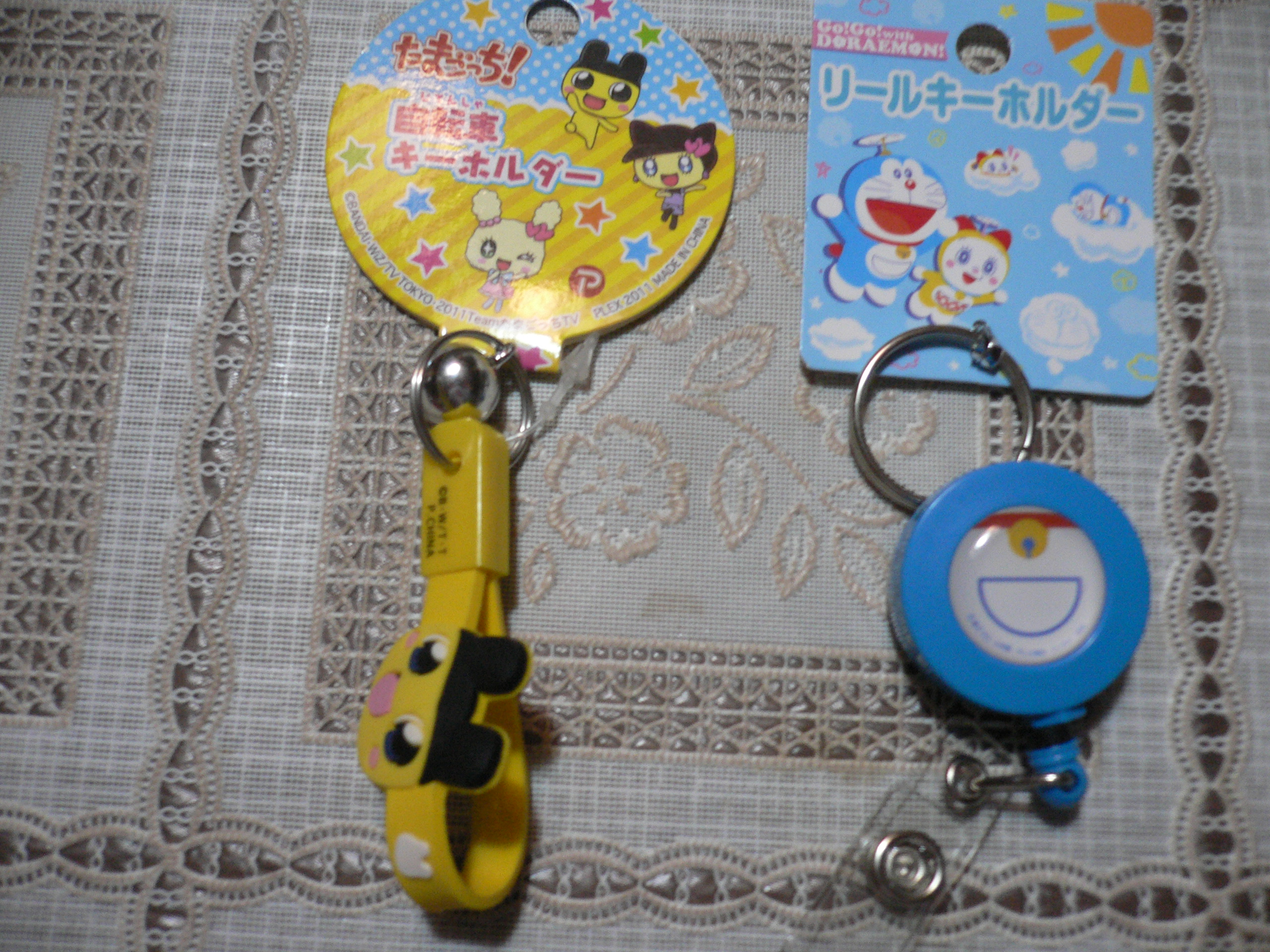 たまごっち 自転車キーホルダー Doraemon リールキーホルダー 100均オタクの百円均一ブログ